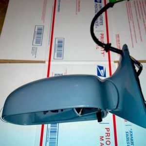 1999-2004 Cadillac Deville, DTS driver side mirror RH OEM